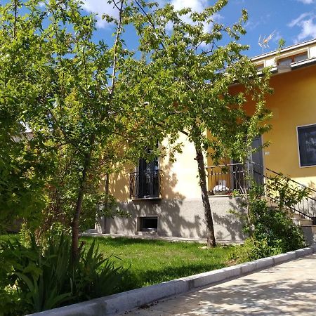 B&B A Casa Di Emy Баришано Экстерьер фото